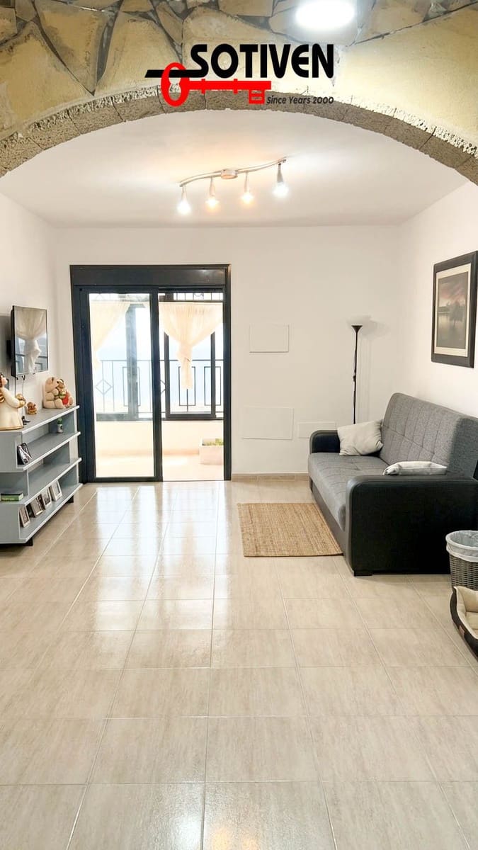 2 bedroom Apartment for sale in Valle de San Lorenzo with garage - € 229,000 (Ref: 9761753)