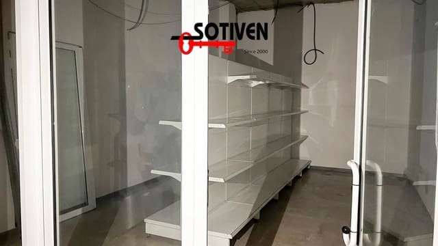 Commercieel te koop in Playa de la Arena, Santiago del Teide - € 272.500 (Ref: 9783108)