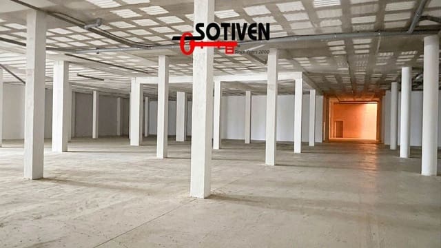 Commercieel te koop in Playa de la Arena, Santiago del Teide - € 272.500 (Ref: 9783108)