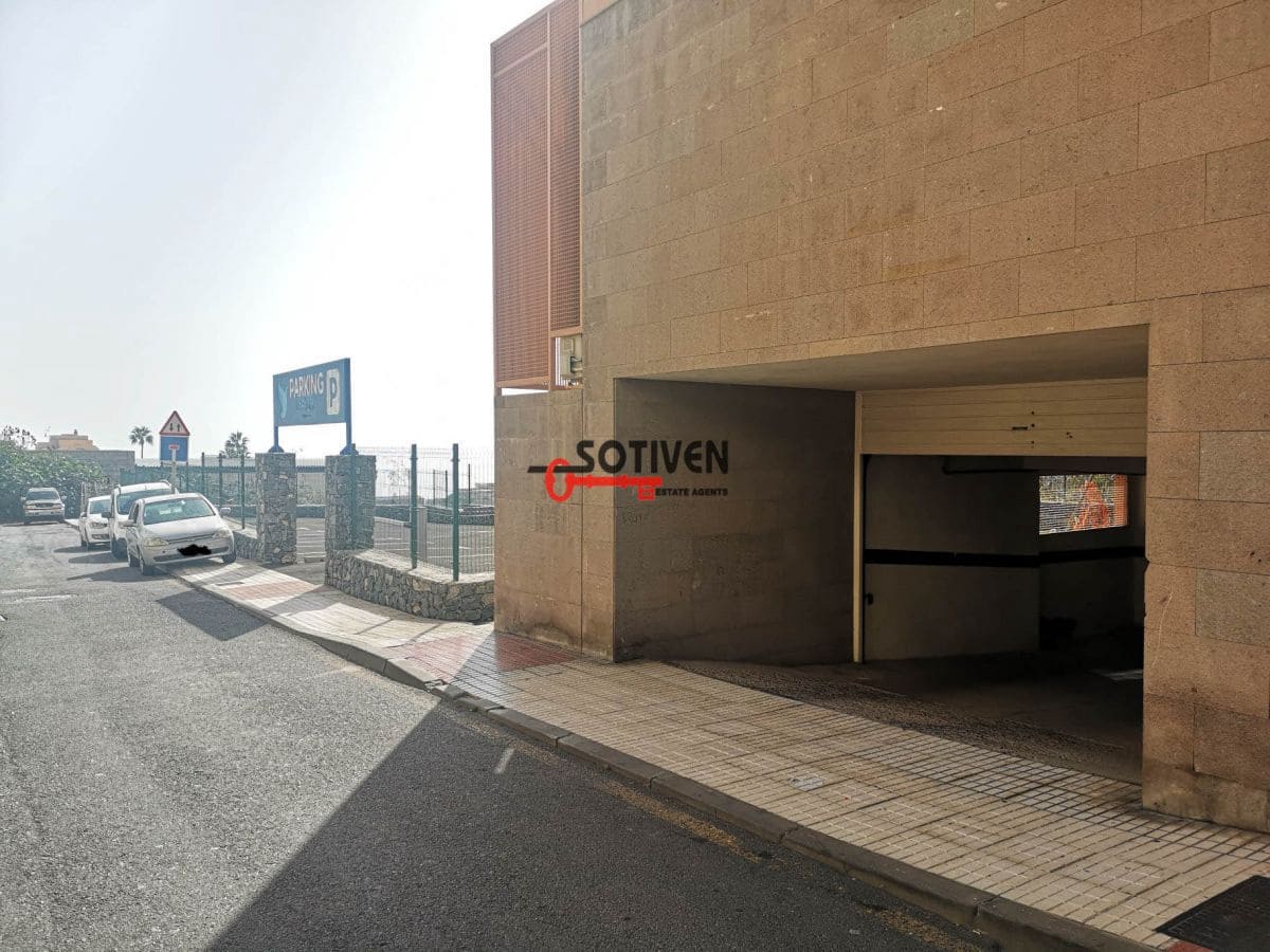 Garage for sale in Adeje - € 37,500 (Ref: 9788195)