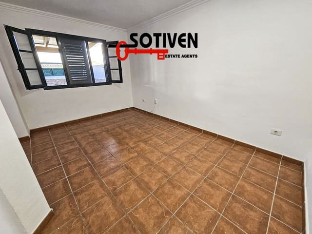 3 chambre Maison de Ville à vendre à Adeje - 368 500 € (Ref: 9815673)