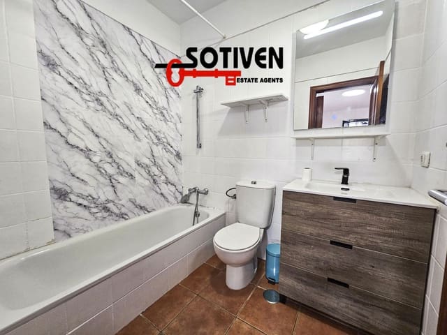 3 chambre Maison de Ville à vendre à Adeje - 368 500 € (Ref: 9815673)