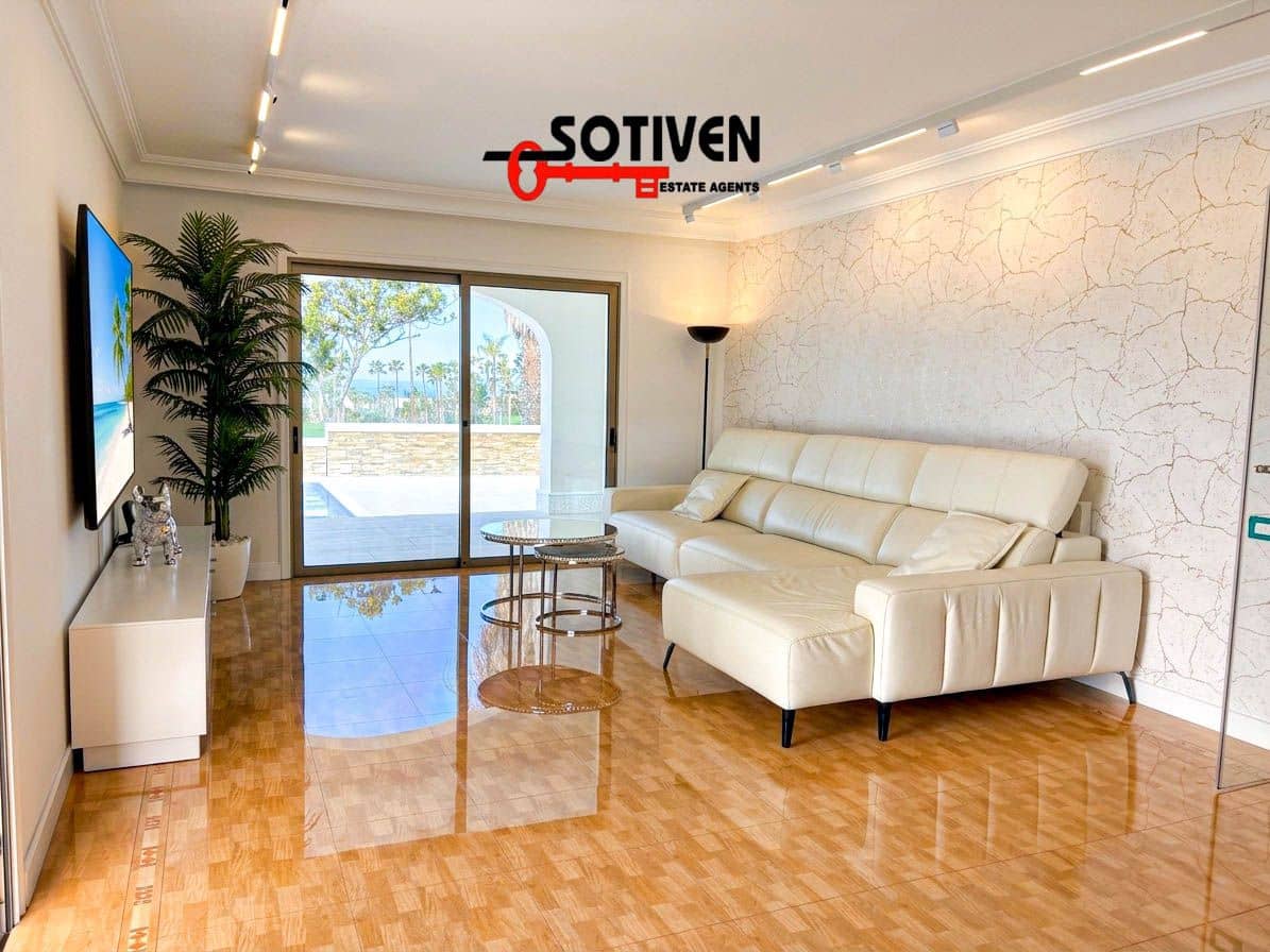 4 chambre Villa/Maison à vendre à La Caleta Adeje avec garage - 3 500 000 € (Ref: 9817791)