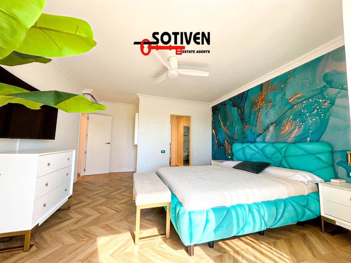 4 chambre Villa/Maison à vendre à La Caleta Adeje avec garage - 3 500 000 € (Ref: 9817791)