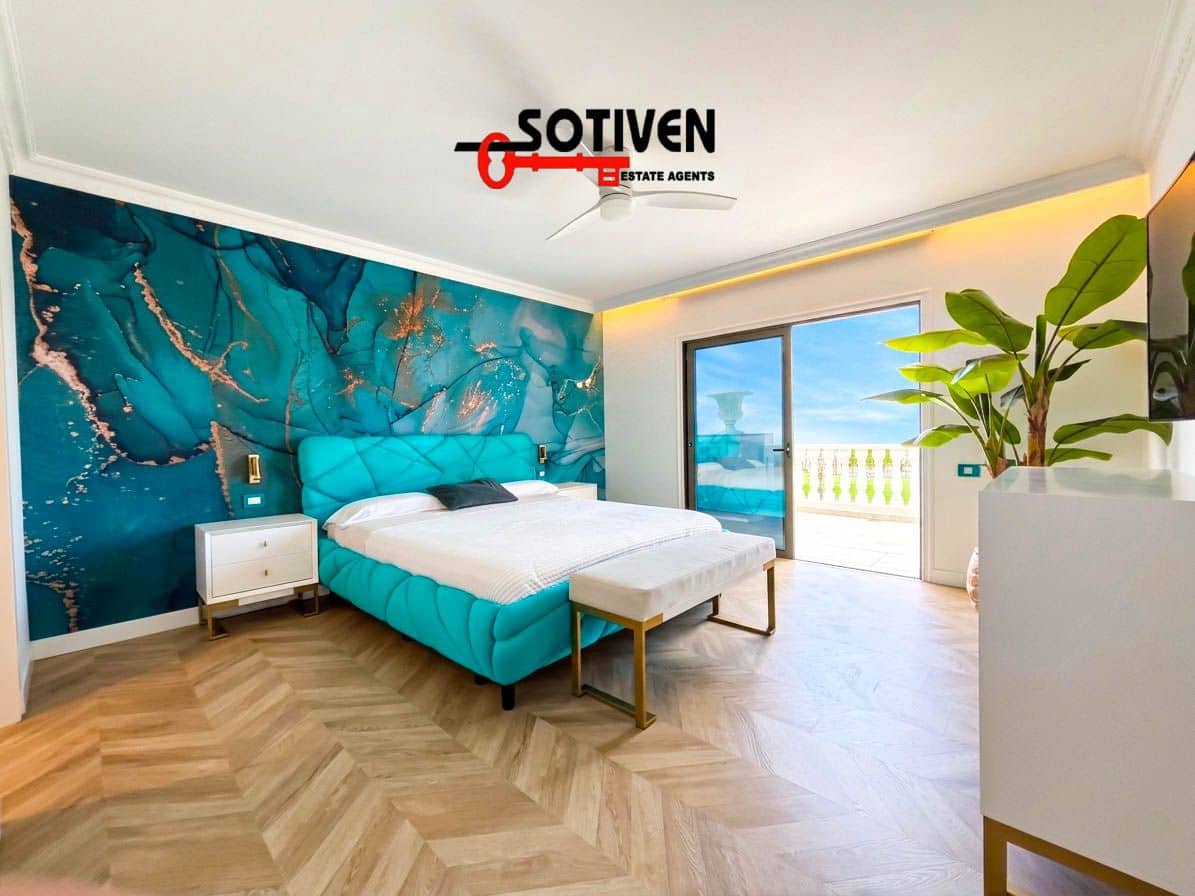 4 chambre Villa/Maison à vendre à La Caleta Adeje avec garage - 3 500 000 € (Ref: 9817791)