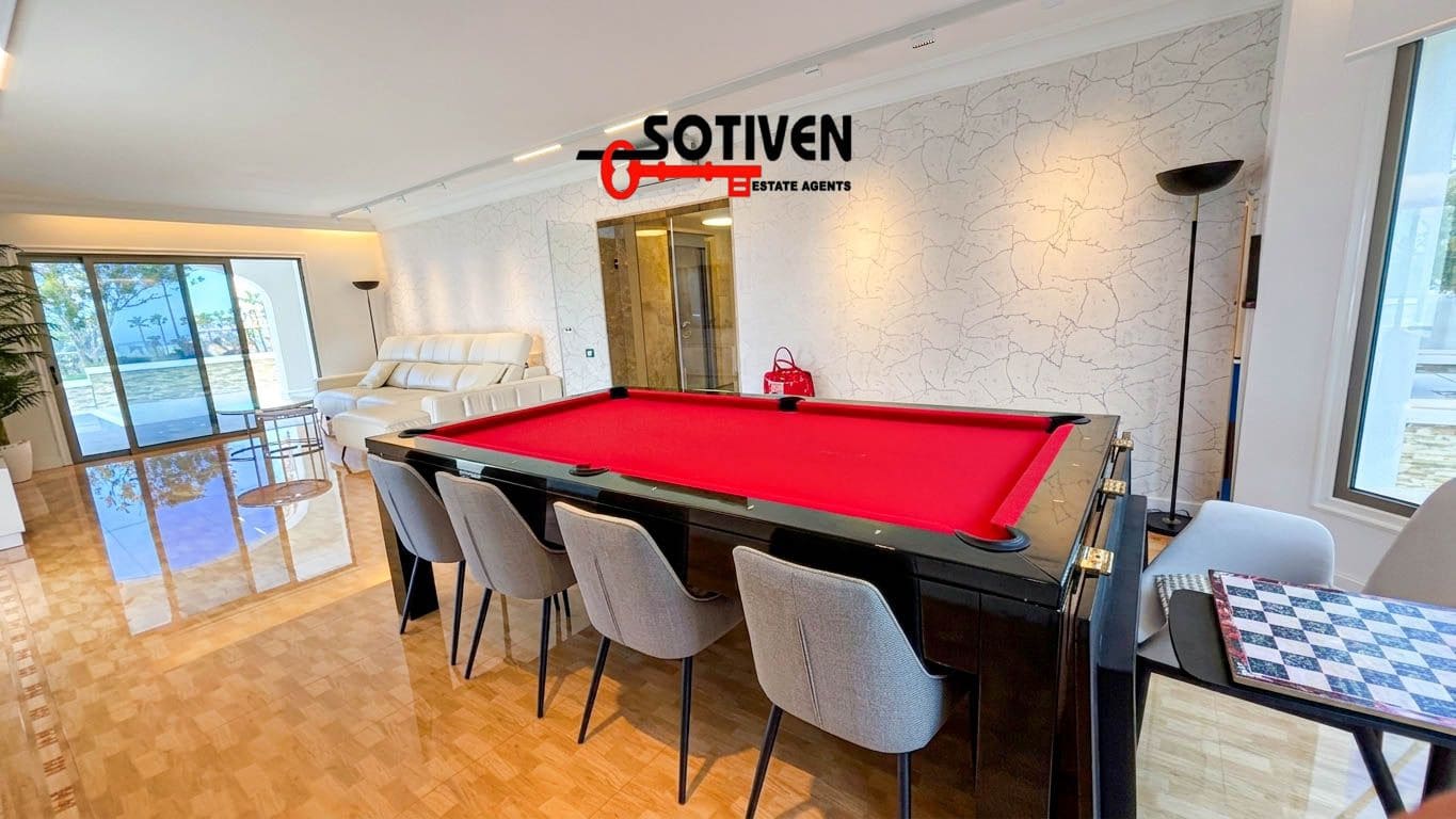 4 chambre Villa/Maison à vendre à La Caleta Adeje avec garage - 3 500 000 € (Ref: 9817791)