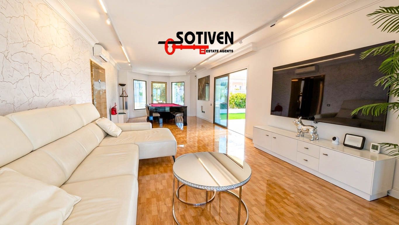 4 chambre Villa/Maison à vendre à La Caleta Adeje avec garage - 3 500 000 € (Ref: 9817791)