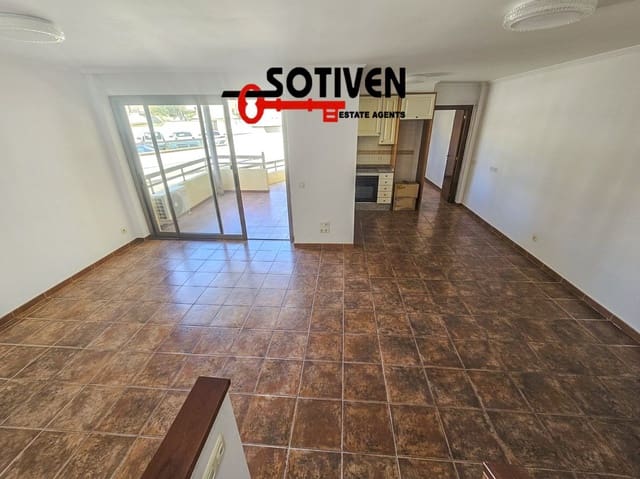 3 bedroom Terraced Villa for sale in Granadilla de Abona with garage - € 570,000 (Ref: 9820006)