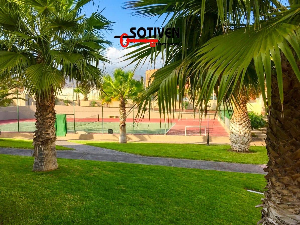 3 bedroom Terraced Villa for sale in Granadilla de Abona with garage - € 570,000 (Ref: 9820006)