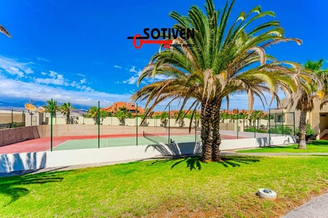 3 bedroom Terraced Villa for sale in Granadilla de Abona with garage - € 570,000 (Ref: 9820006)