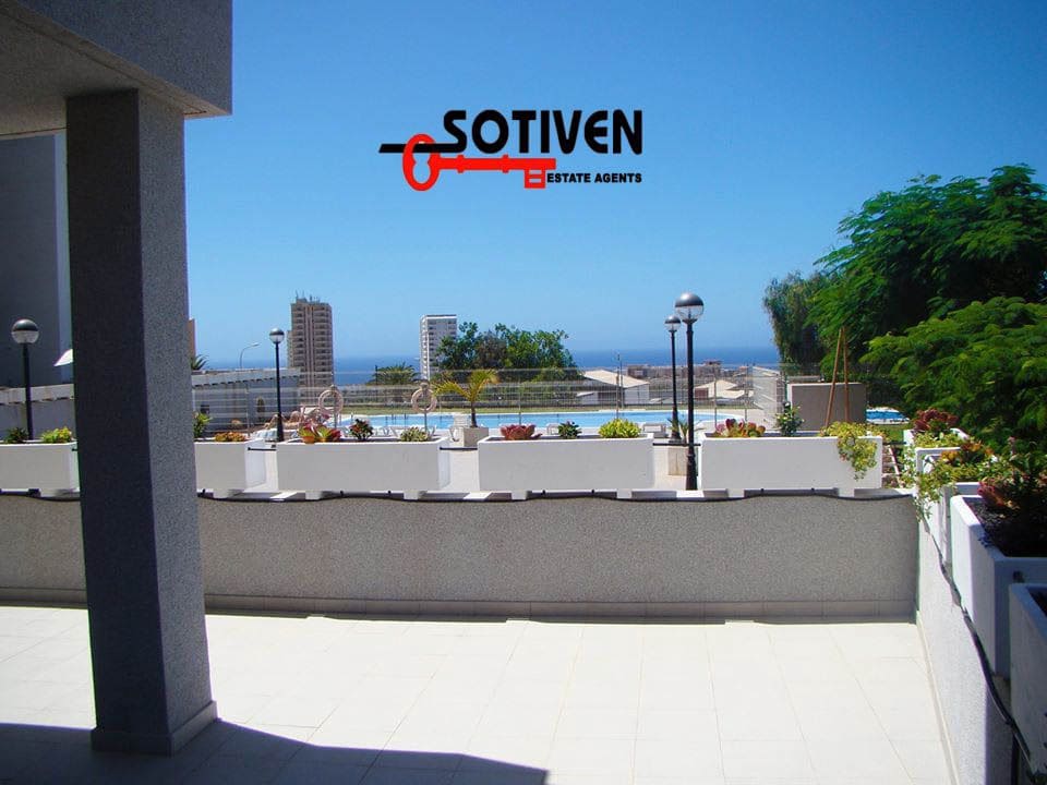2 bedroom Apartment for sale in Playa Paraiso with garage - € 375,000 (Ref: 9822344)
