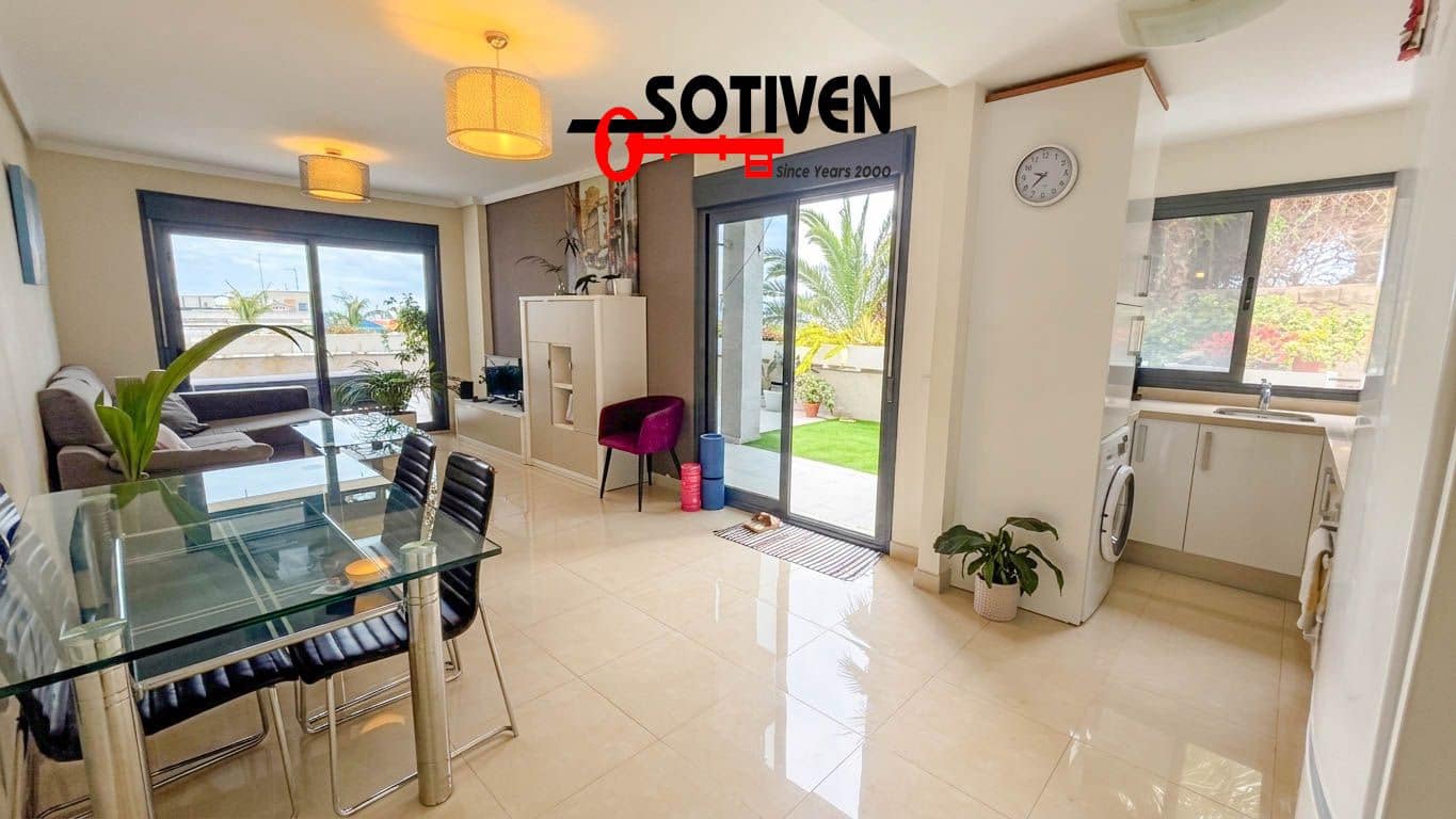 2 bedroom Apartment for sale in Playa Paraiso with garage - € 375,000 (Ref: 9822344)