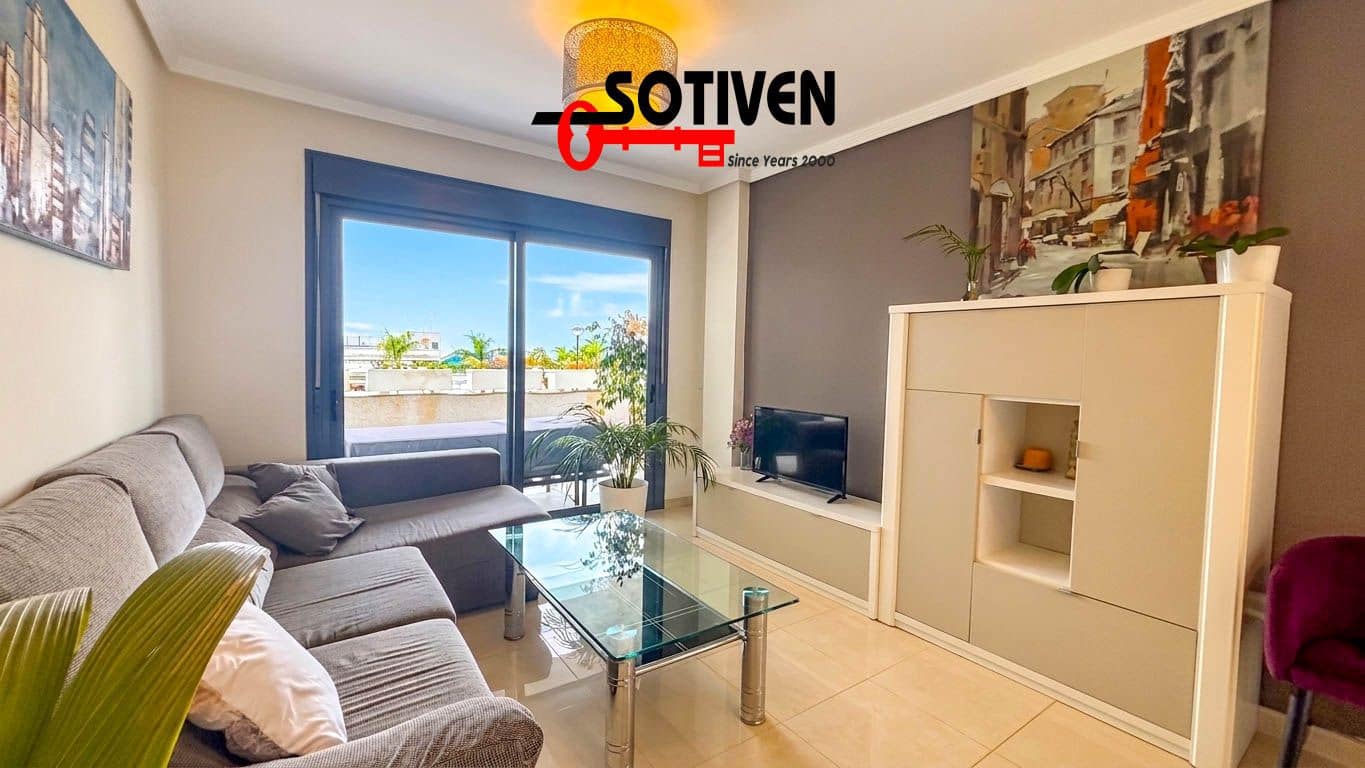 2 bedroom Apartment for sale in Playa Paraiso with garage - € 375,000 (Ref: 9822344)