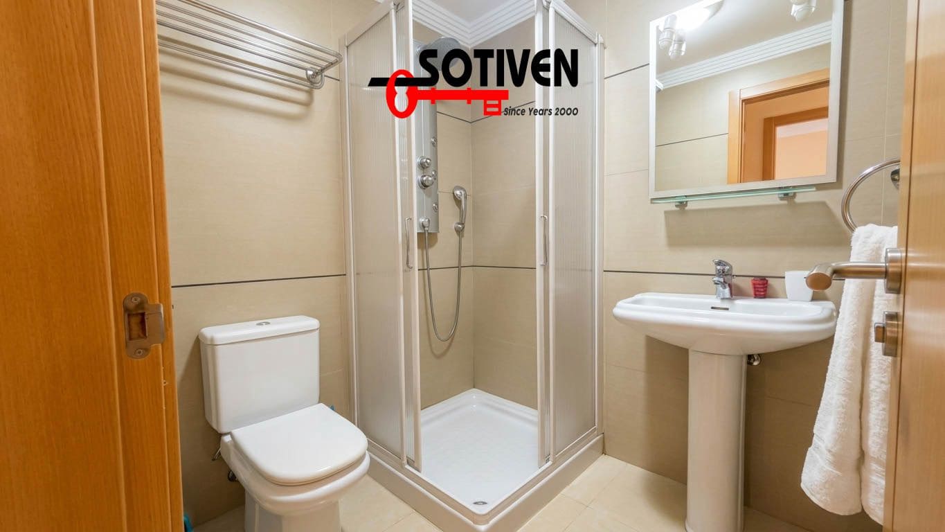 2 bedroom Apartment for sale in Playa Paraiso with garage - € 375,000 (Ref: 9822344)