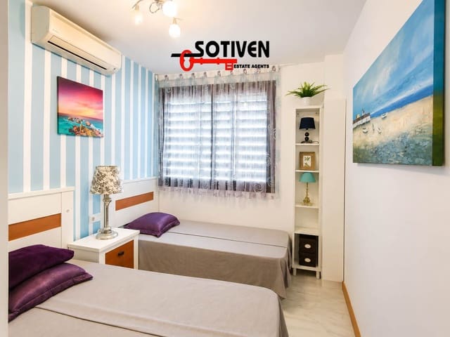 2 Zimmer Apartment zu verkaufen in La Caleta Adeje, Adeje - 450.000 € (Ref: 9822345)
