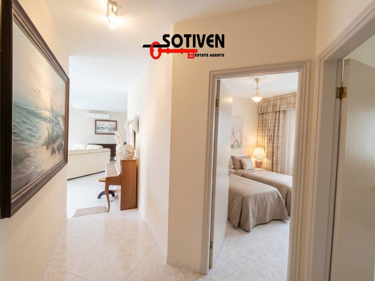 3 bedroom Townhouse for rent in Adeje - € 2,200 (Ref: 9828771)