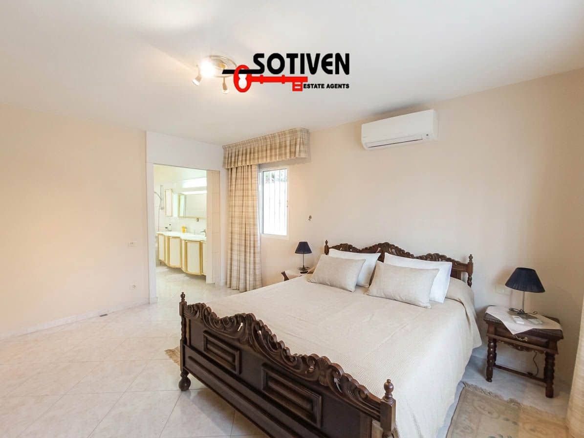 3 bedroom Townhouse for rent in Adeje - € 2,200 (Ref: 9828771)