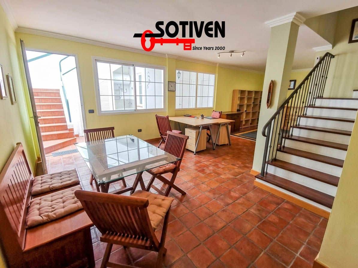 3 bedroom Semi-detached Villa for sale in Abades - € 375,000 (Ref: 9828772)