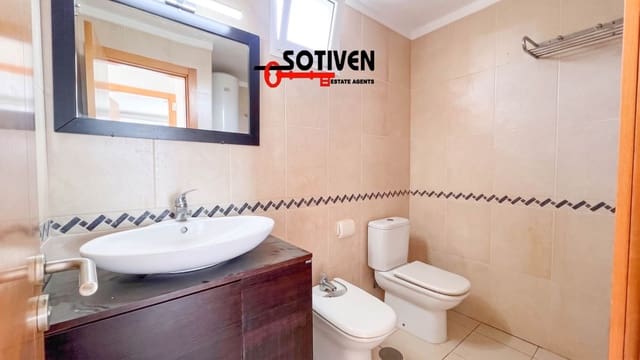 1 makuuhuone Huoneisto myytävänä paikassa Playa de la Arena, Santiago del Teide - 205 500 € (Ref: 9835983)