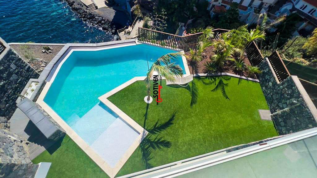3 bedroom Villa for rent in Tabaiba with pool garage - € 4,500 (Ref: 9842682)