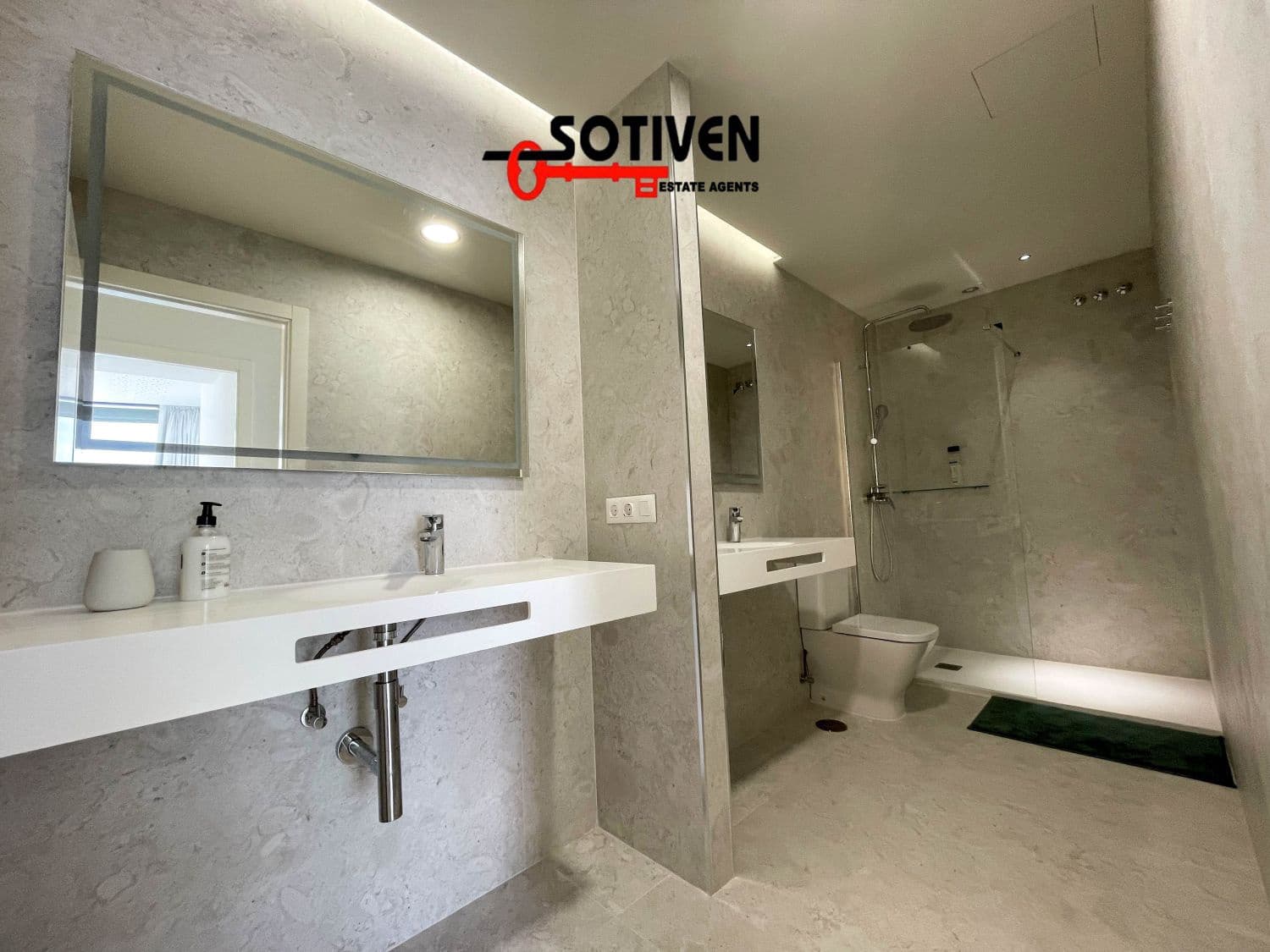 3 bedroom Villa for rent in Tabaiba with pool garage - € 4,500 (Ref: 9842682)