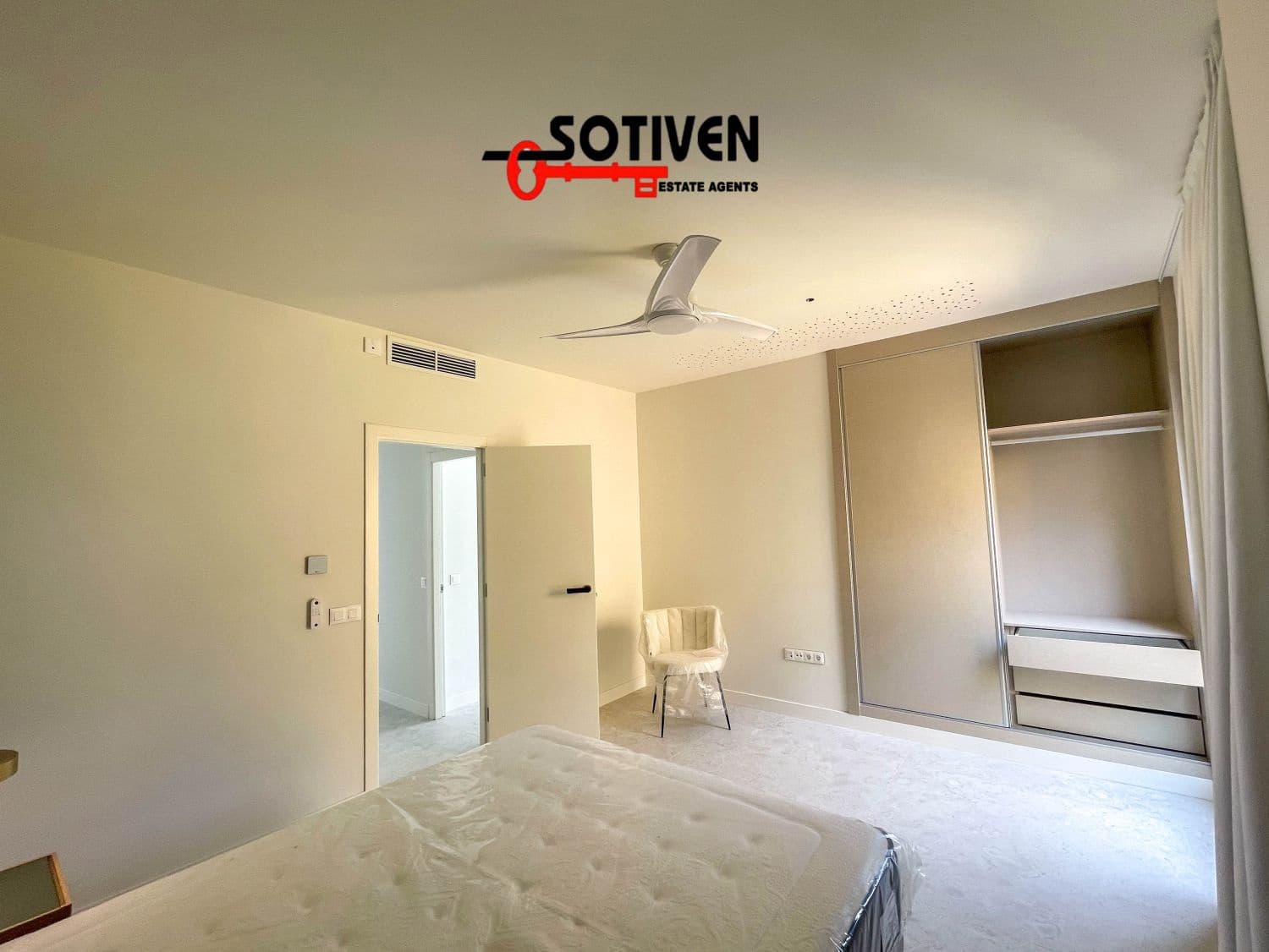 3 bedroom Villa for rent in Tabaiba with pool garage - € 4,500 (Ref: 9842682)