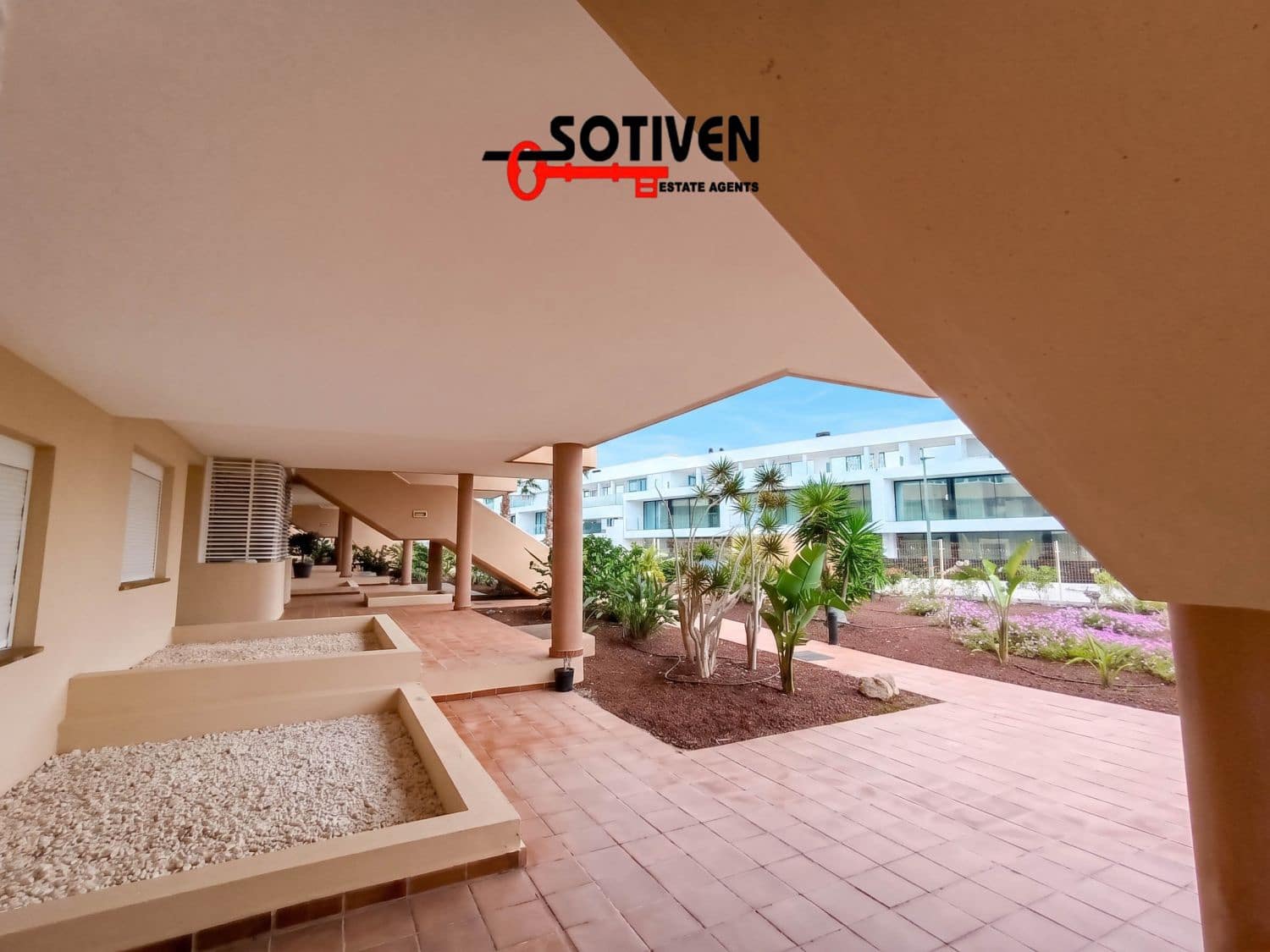 2 bedroom Apartment for sale in Amarilla Golf - € 327,075 (Ref: 9845097)