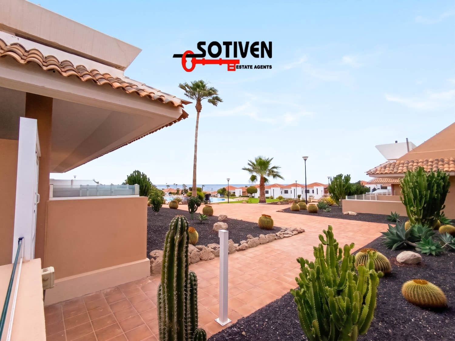 2 bedroom Apartment for sale in Amarilla Golf - € 327,075 (Ref: 9845097)