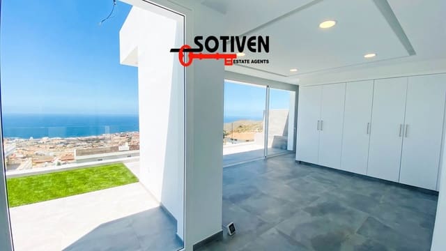 3 bedroom Villa for rent in Roque del Conde, Adeje with pool garage - € 5,500 (Ref: 9859615)