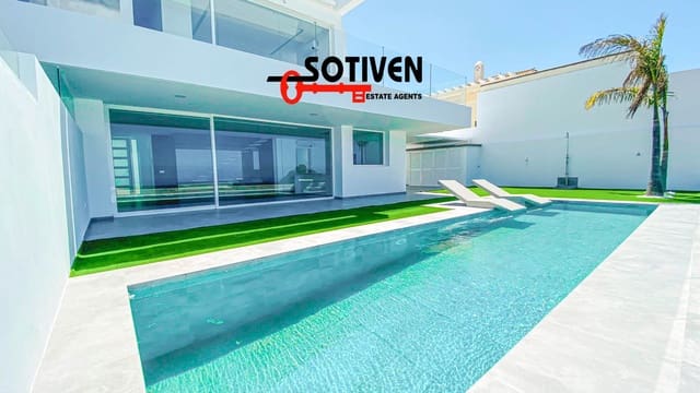 3 bedroom Villa for rent in Roque del Conde, Adeje with pool garage - € 5,500 (Ref: 9859615)