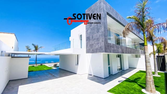 3 bedroom Villa for rent in Roque del Conde, Adeje with pool garage - € 5,500 (Ref: 9859615)