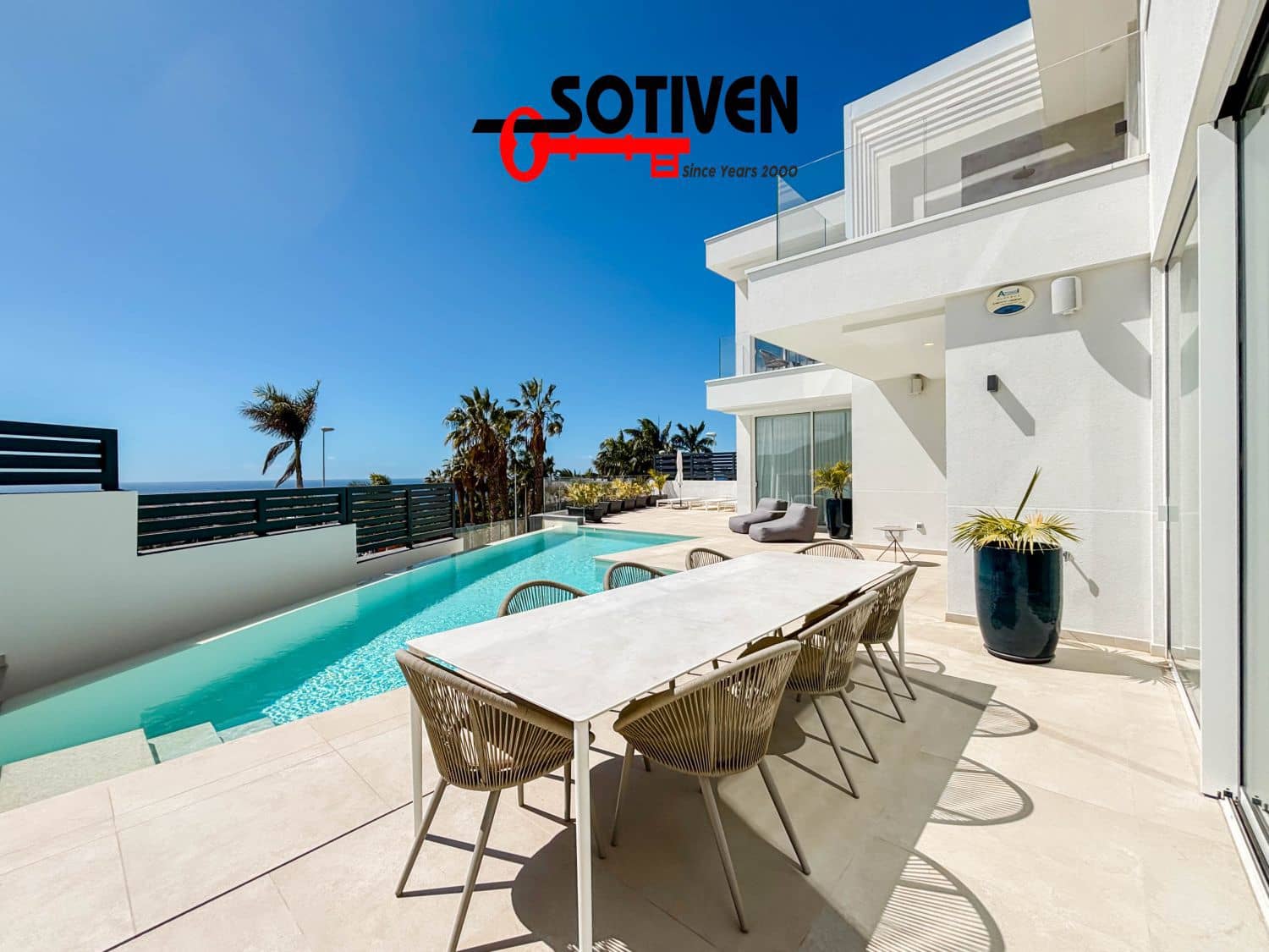 3 soveværelse Villa til salg i Costa Adeje med garage - € 2.039.500 (Ref: 9880664)