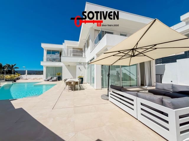 3 soveværelse Villa til salg i Costa Adeje, Adeje med garage - € 2.039.500 (Ref: 9880664)