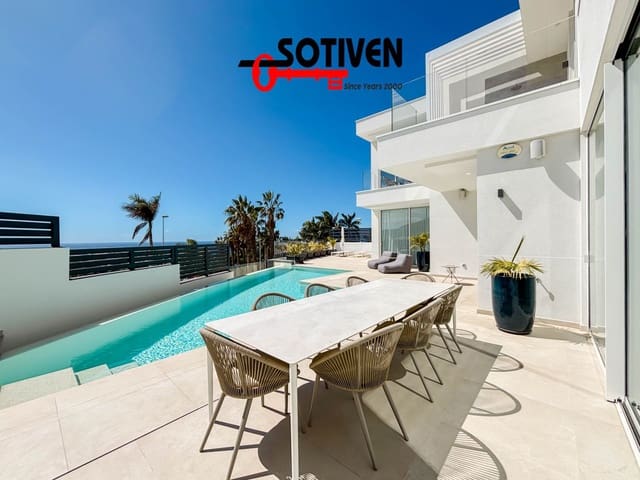 3 soveværelse Villa til salg i Costa Adeje, Adeje med garage - € 2.039.500 (Ref: 9880664)