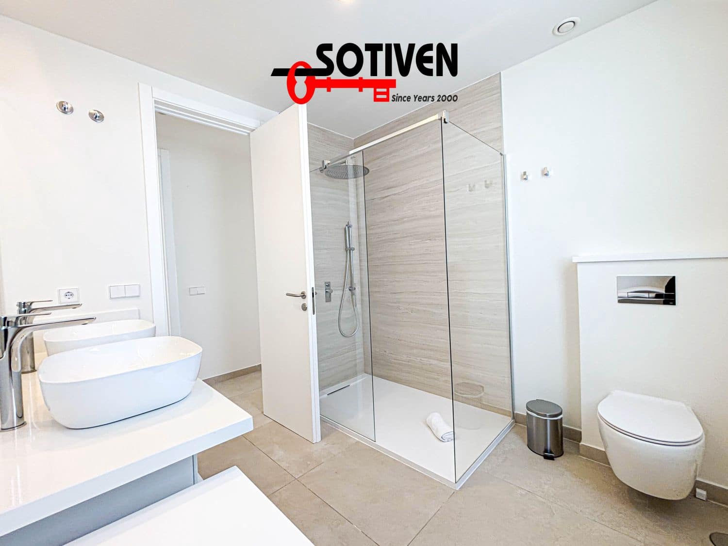 3 soveværelse Villa til salg i Costa Adeje med garage - € 2.039.500 (Ref: 9880664)