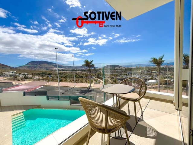 3 soveværelse Villa til salg i Costa Adeje, Adeje med garage - € 2.039.500 (Ref: 9880664)