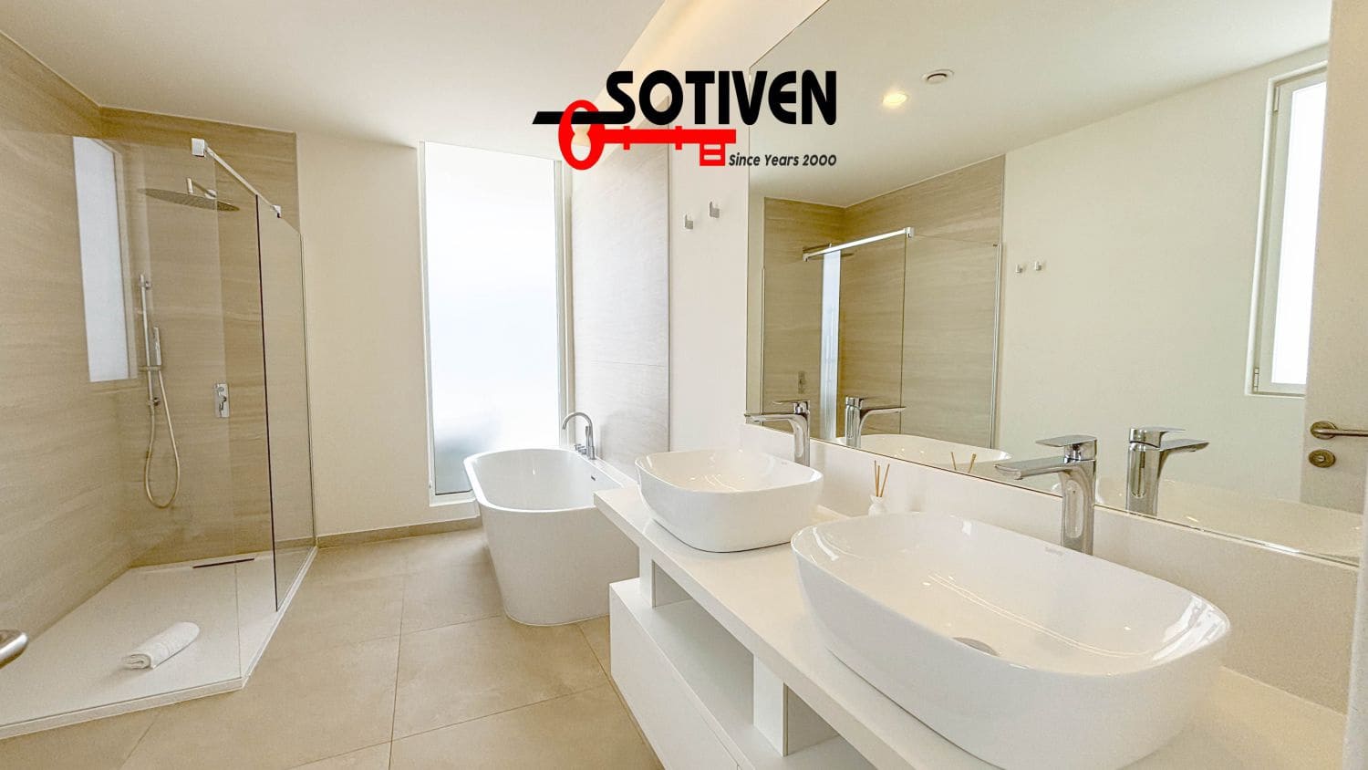 3 soveværelse Villa til salg i Costa Adeje med garage - € 2.039.500 (Ref: 9880664)