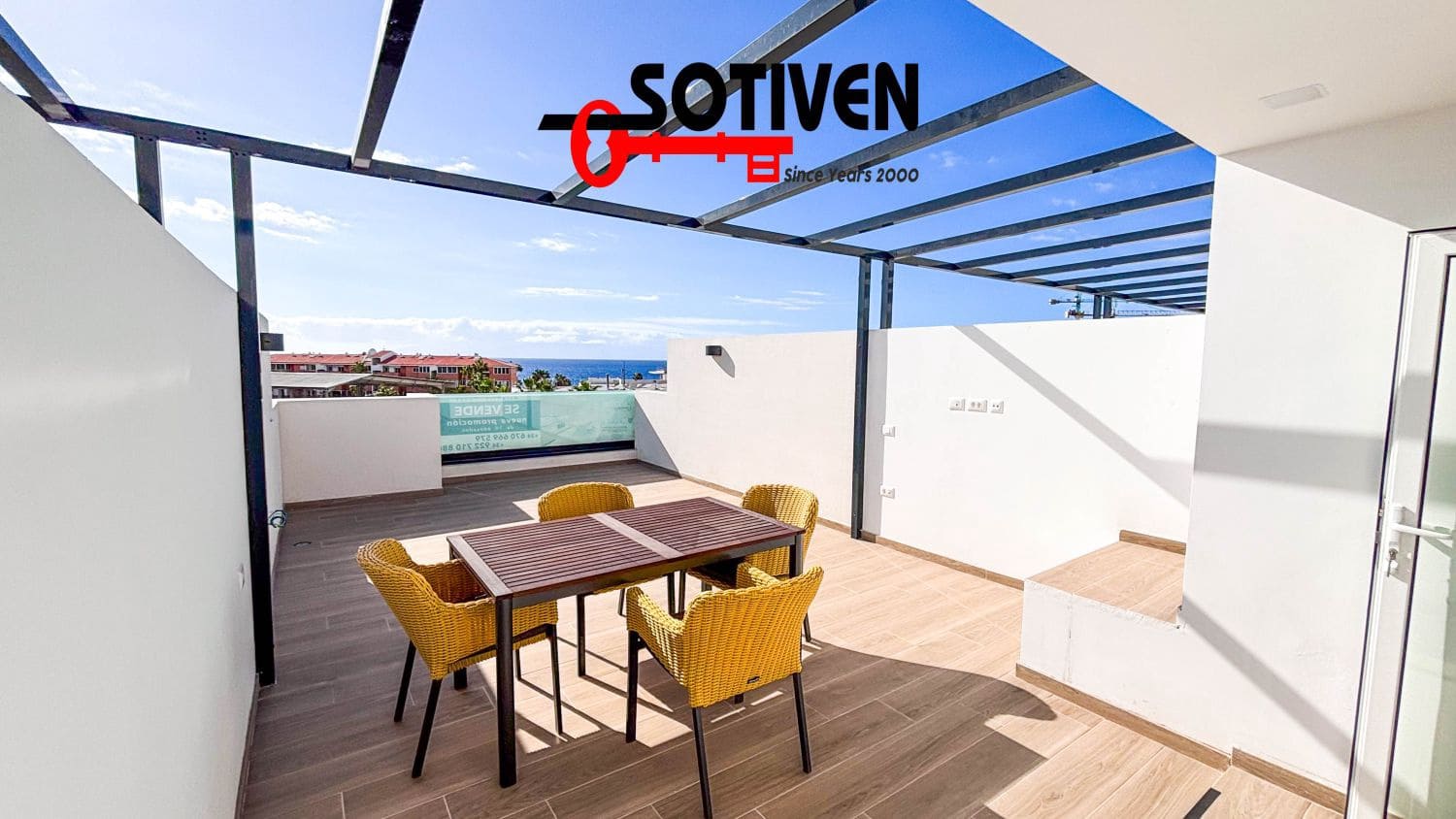 3 soveværelse Rækkehus til salg i Playa San Juan med garage - € 509.500 (Ref: 9884220)