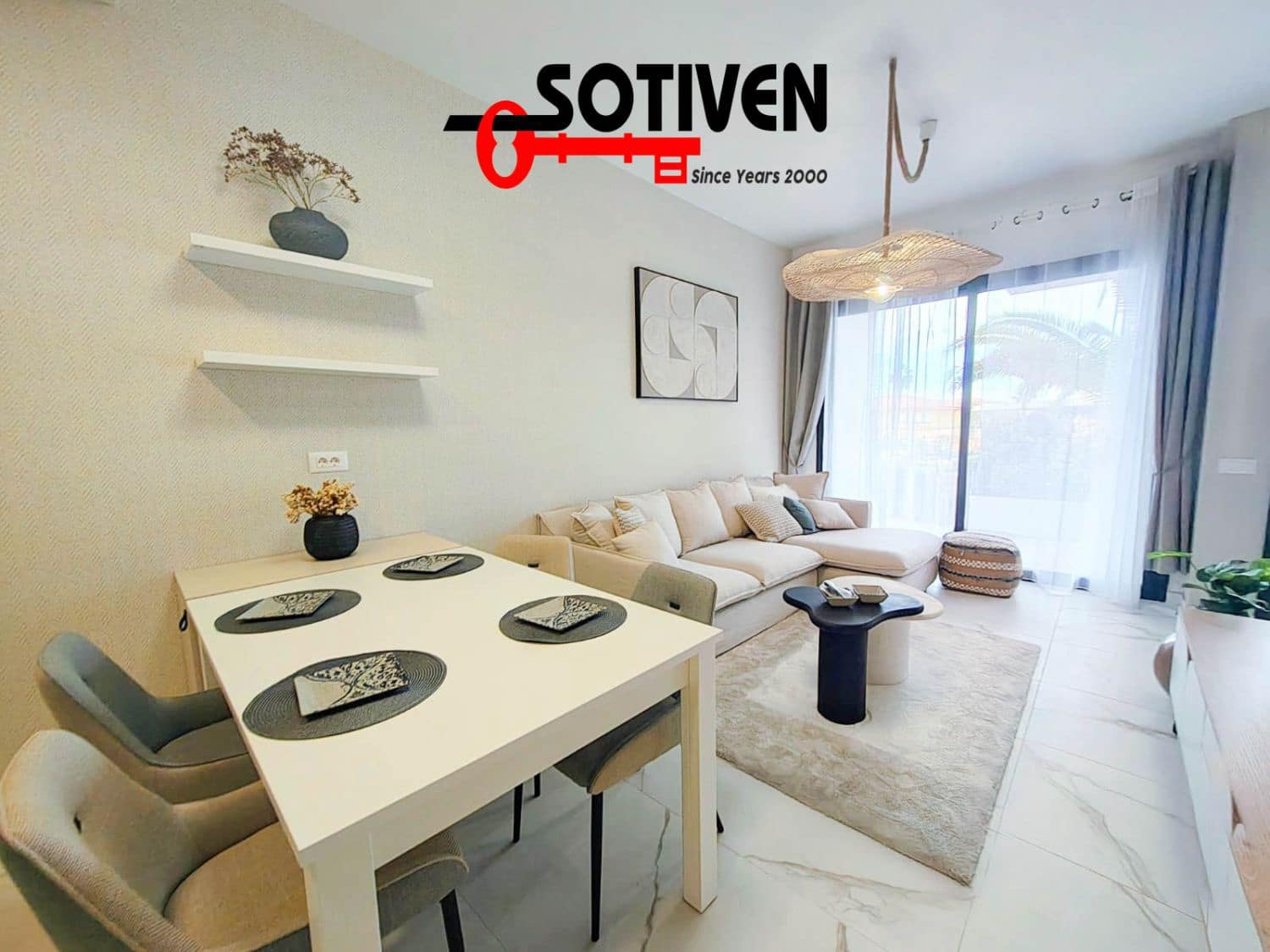 3 soveværelse Rækkehus til salg i Playa San Juan med garage - € 509.500 (Ref: 9884220)