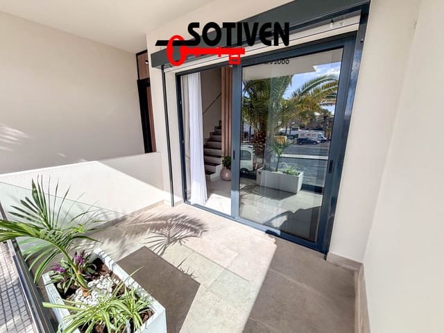 3 slaapkamer Rijtjeshuis te koop in Playa San Juan, Guía de Isora met garage - € 509.500 (Ref: 9884220)