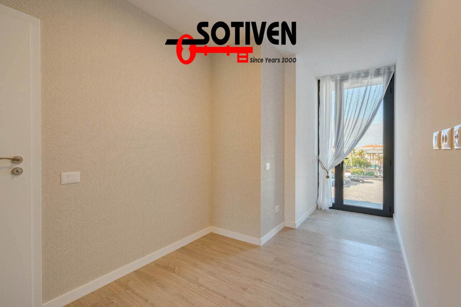 3 soveværelse Rækkehus til salg i Playa San Juan med garage - € 549.500 (Ref: 9884223)