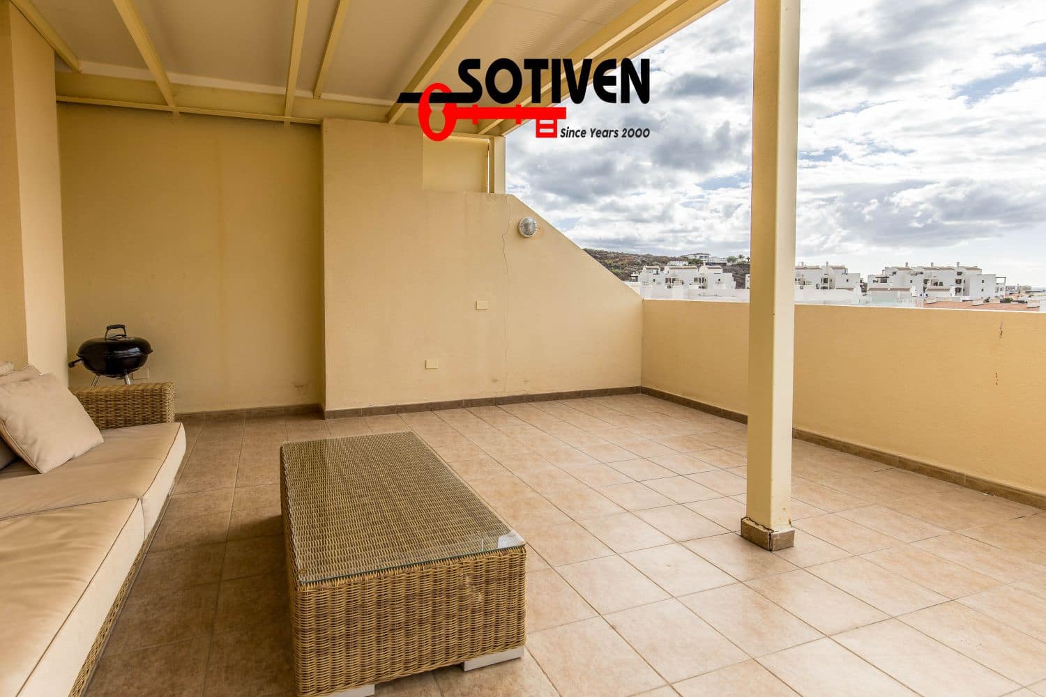 2 makuuhuone Huoneisto myytävänä paikassa Palm-Mar - 360 000 € (Ref: 9884225)