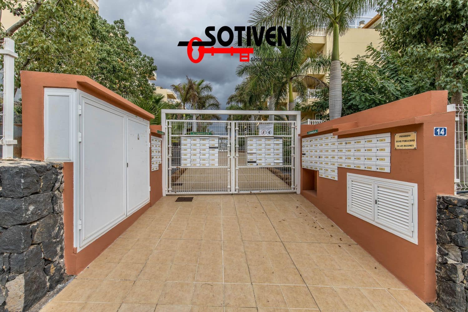 2 makuuhuone Huoneisto myytävänä paikassa Palm-Mar - 360 000 € (Ref: 9884225)