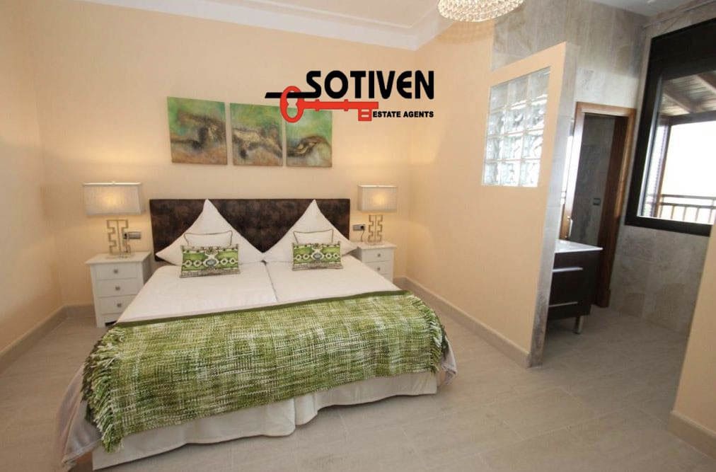 16 soveværelse Finca/Landehus til salg i Los Menores - € 3.500.000 (Ref: 9884226)