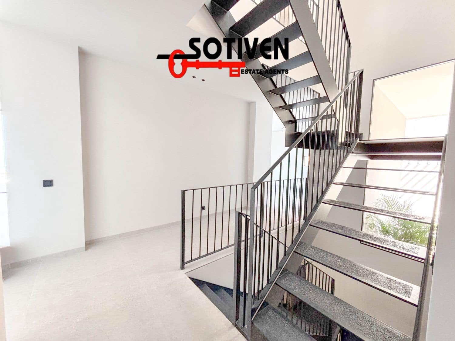 6 camera da letto Villa in vendita in Torviscas - 2.400.000 € (Rif: 9884227)