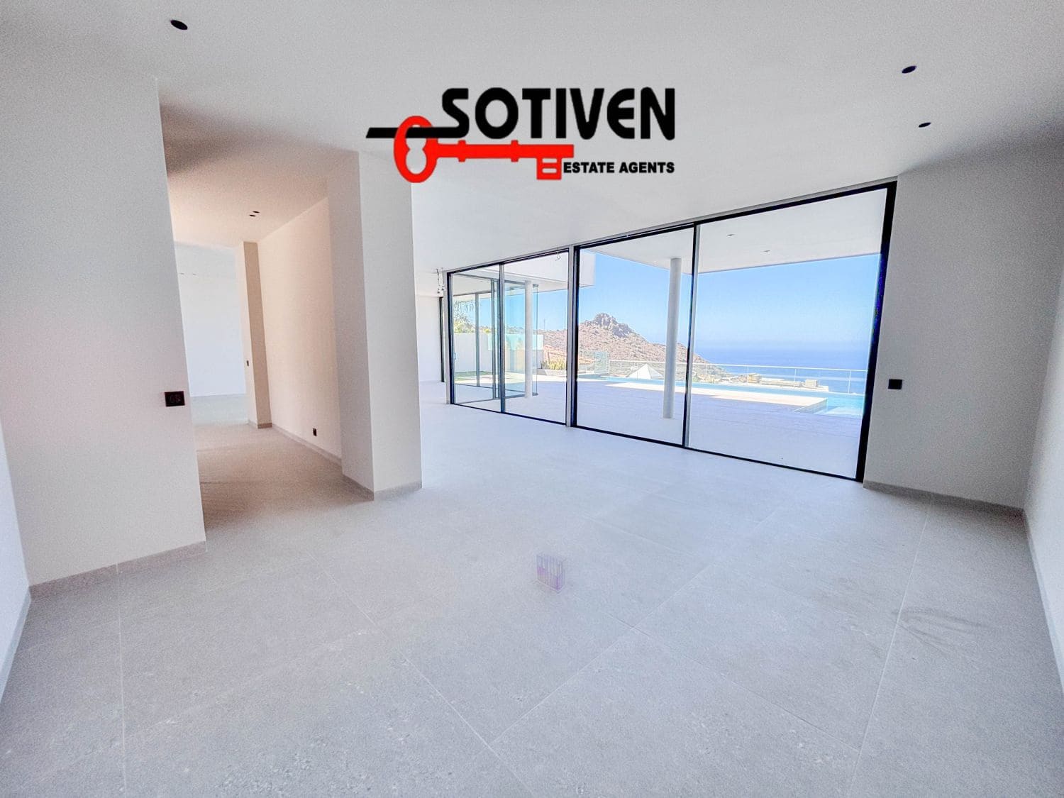 6 camera da letto Villa in vendita in Torviscas - 2.400.000 € (Rif: 9884227)