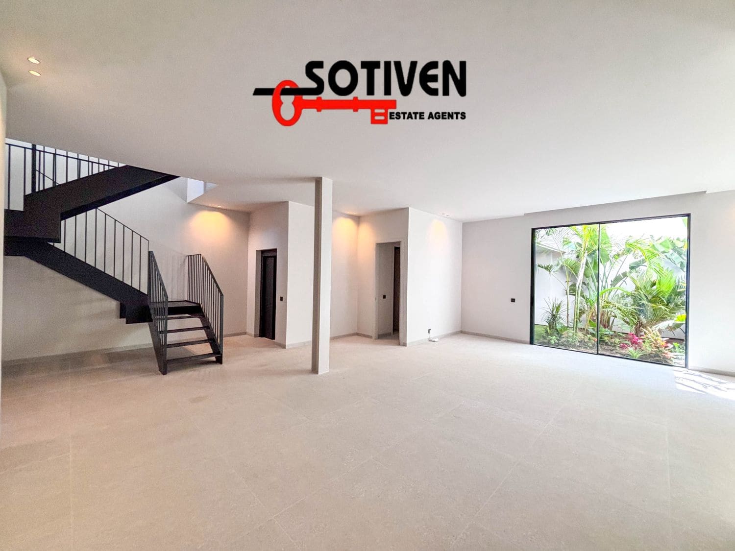 6 camera da letto Villa in vendita in Torviscas - 2.400.000 € (Rif: 9884227)