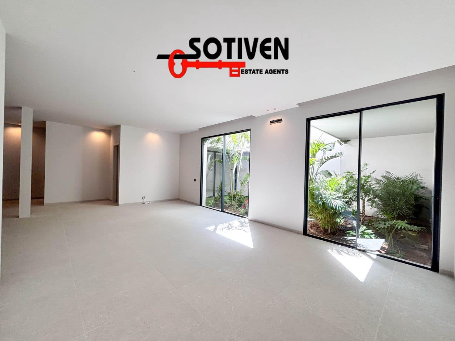6 camera da letto Villa in vendita in Torviscas - 2.400.000 € (Rif: 9884227)