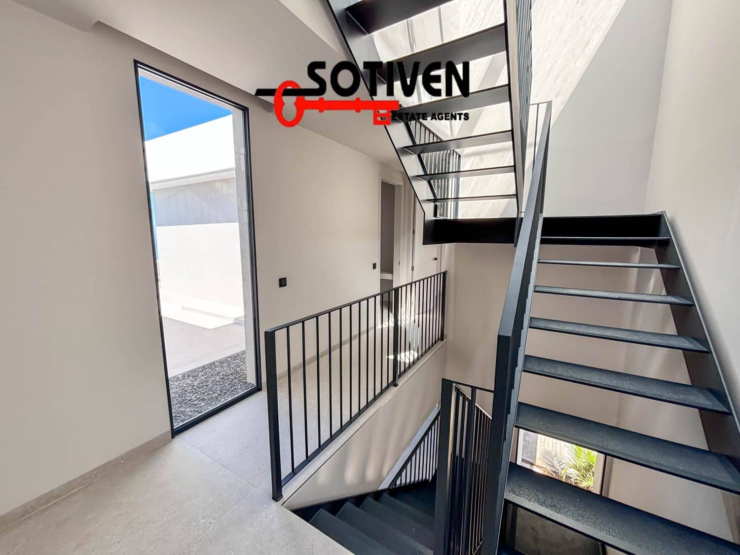 6 camera da letto Villa in vendita in Torviscas - 2.400.000 € (Rif: 9884227)