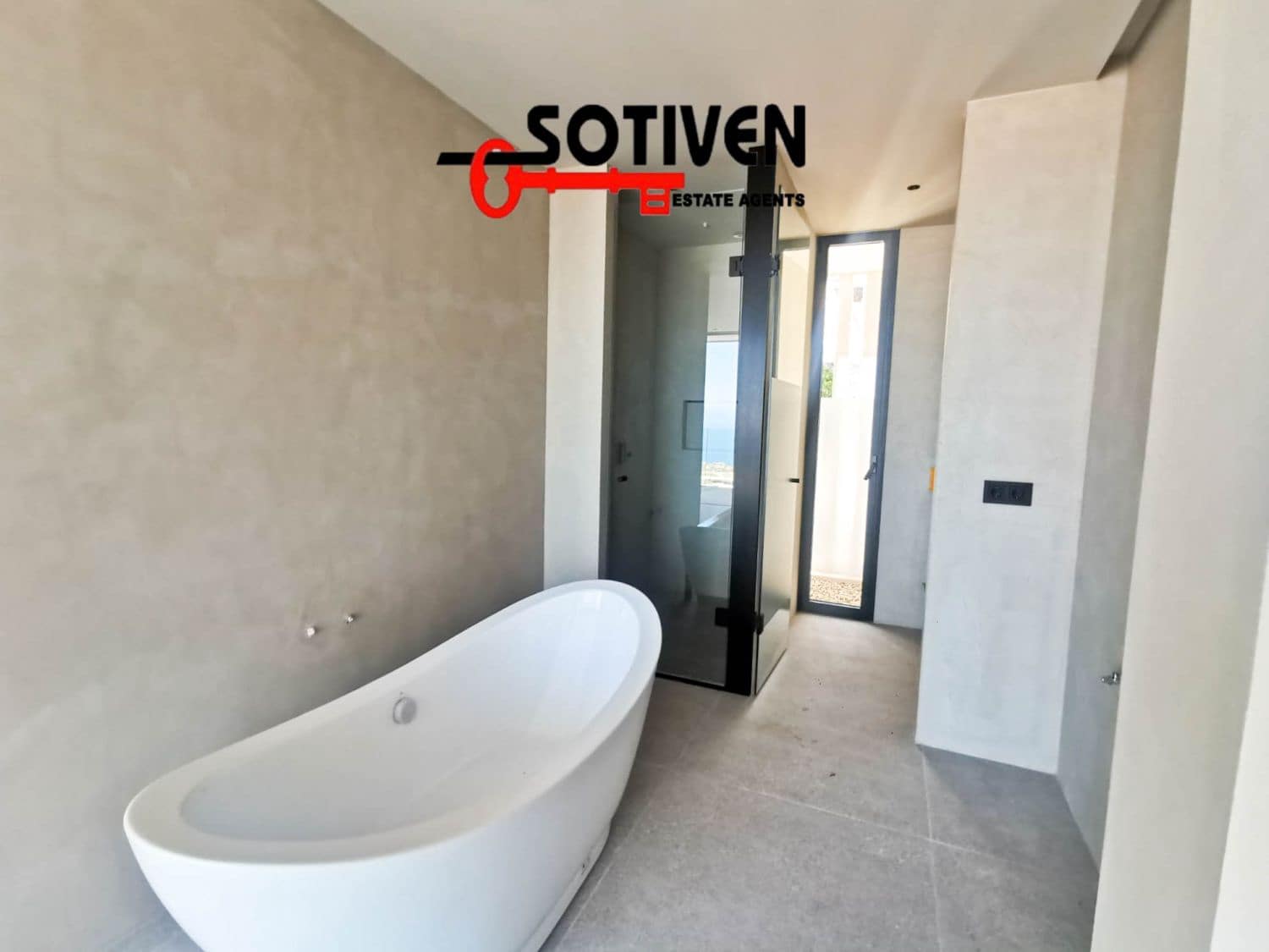 6 camera da letto Villa in vendita in Torviscas - 2.400.000 € (Rif: 9884227)